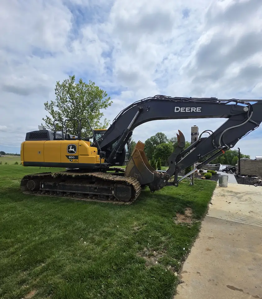 John Deere 300 excavator owned by Pistol Ridge Land Services
