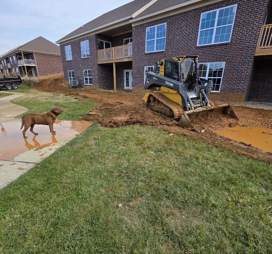 Grading job by Pistol Ridge Land Services
